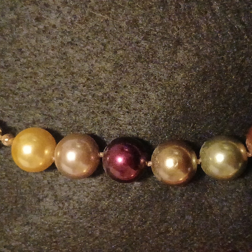 Kenneth Jay Lane Multicolor Pearl Necklace - Picture 4 of 5